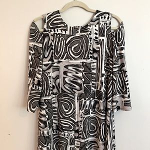 Eva Varro cold shoulder lined abstract print tunic